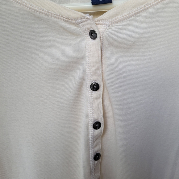 American Living Ombre Henley Size L - Picture 3 of 9